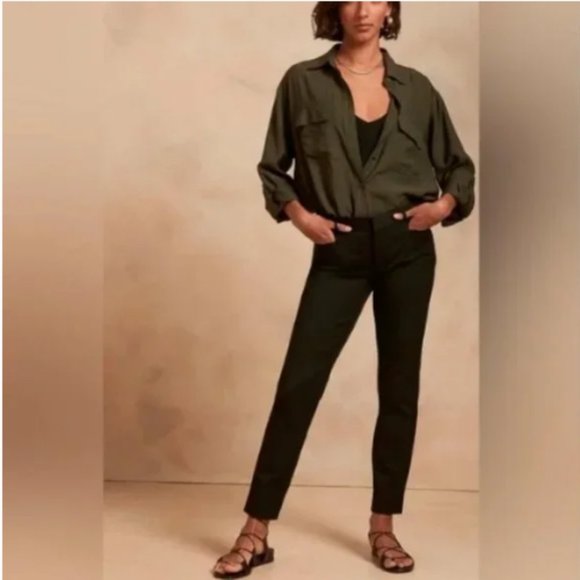 Banana Republic Pants - Banana Republic Black Sloan Fit Pants